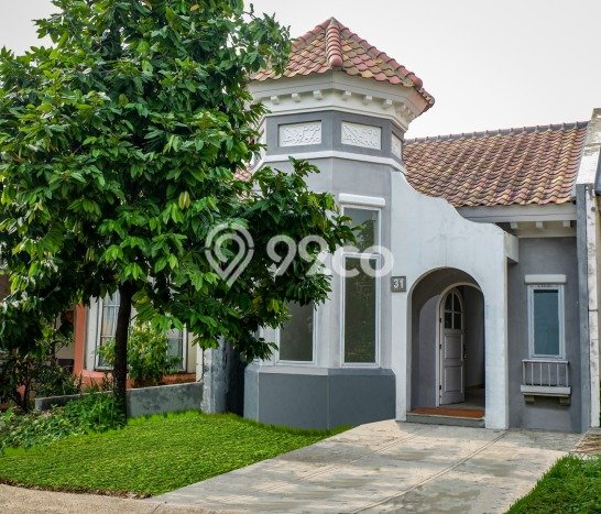 Rumah LT 126m² di Sentul City, Bogor - Lokasi Strategis Rumah LT 126m² di Sentul City, Bogor - Lokasi Strategis