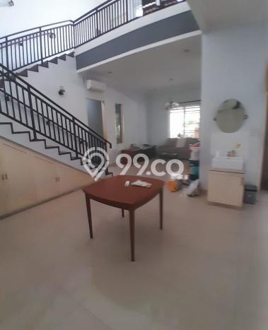 PENAWARAN EKSKLUSIF! Rumah di Pancoran, 4 KT, Area Premium, Luas 200m² LB 400m² PENAWARAN EKSKLUSIF! Rumah di Pancoran, 4 KT, Area Premium, Luas 200m² LB 400m²