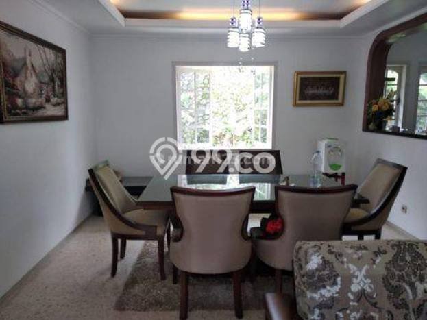 DIJUAL! Vila Kawasan Cipanas, Area 300m2m², Lokasi Strategis DIJUAL! Vila Kawasan Cipanas, Area 300m2m², Lokasi Strategis