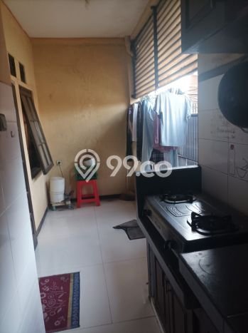 Rumah Luas Asri 6 KT Siap Pakai di Gatot Subroto Bandung Rumah Luas Asri 6 KT Siap Pakai di Gatot Subroto Bandung