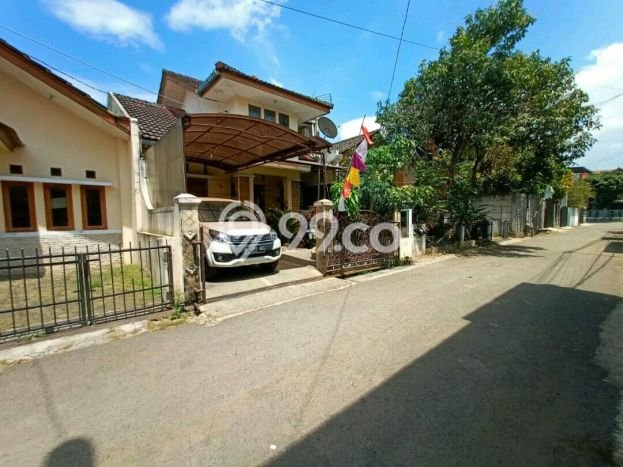 Hunian Cantik Minimalis Lb 120m2 di Antapani, Bandung Hunian Cantik Minimalis Lb 120m2 di Antapani, Bandung