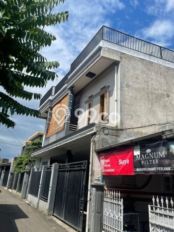 Rumah Elit Modern Siap Huni di Setiabudi Bandung Rumah Elit Modern Siap Huni di Setiabudi Bandung