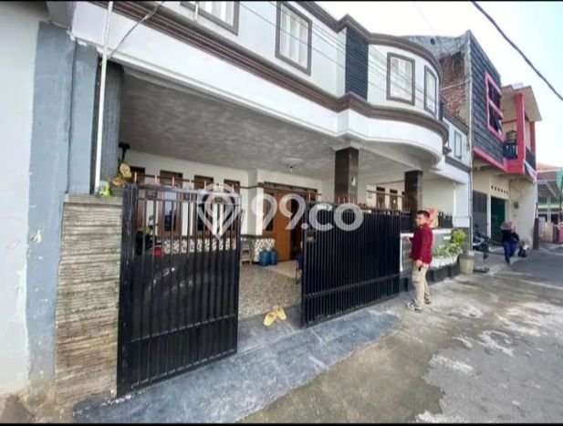 Rumah Modern Cantik 4 Kamar Bisa Langsung Pindah di Cibiru Rumah Modern Cantik 4 Kamar Bisa Langsung Pindah di Cibiru