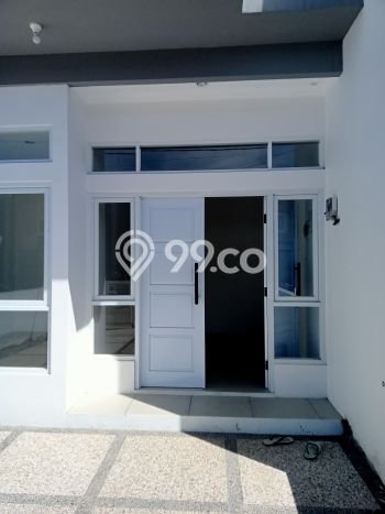 Rumah Area Strategis di Arcamanik, Bandung, Luas 77m² Bangunan 100m² Rumah Area Strategis di Arcamanik, Bandung, Luas 77m² Bangunan 100m²