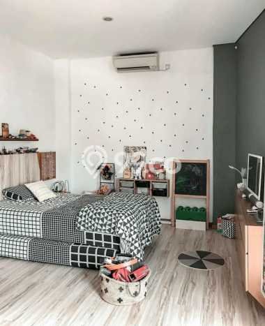 Dijual Segera Rumah 2 Kamar Tidur di Kawasan Perumahan Gatot Subroto, Bandung Dijual Segera Rumah 2 Kamar Tidur di Kawasan Perumahan Gatot Subroto, Bandung
