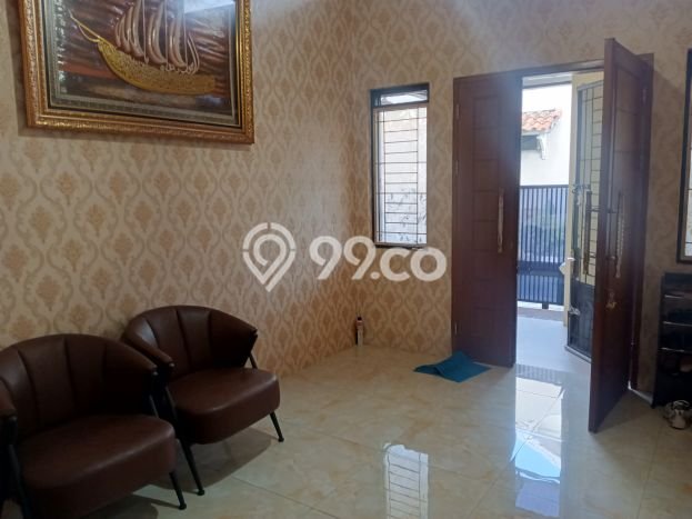 Rumah Luas Asri 3 KT Siap Pakai di Buah Batu Bandung Rumah Luas Asri 3 KT Siap Pakai di Buah Batu Bandung