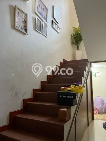 Rumah Minimalis 4 KT di Buah Batu Bandung Semi Furnished Rumah Minimalis 4 KT di Buah Batu Bandung Semi Furnished