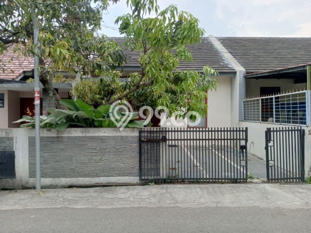 For Sale Hunian Rumah Nyaman 2 KT di Buah Batu, Bandung For Sale Hunian Rumah Nyaman 2 KT di Buah Batu, Bandung