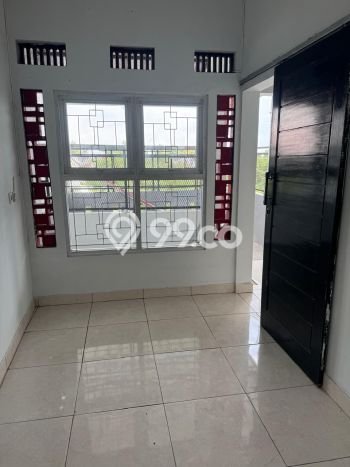 Jarang Ada! Rumah Sewa 4 Kamar Nyaman Siap Huni Buah Batu Jarang Ada! Rumah Sewa 4 Kamar Nyaman Siap Huni Buah Batu