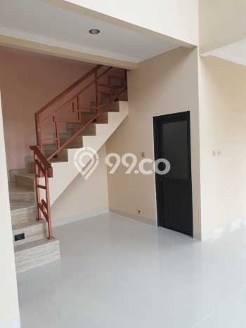 PROPERTI UNGGULAN! Rumah Strategis di Cikutra, Luas 137m² Bangunan 120m² PROPERTI UNGGULAN! Rumah Strategis di Cikutra, Luas 137m² Bangunan 120m²
