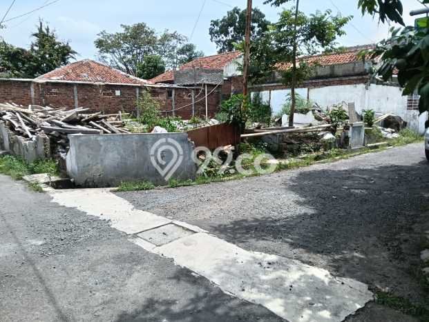 Tanah Kavling Dijual di Buah Batu, Bandung dengan Luas Tanah 179m2 Tanah Kavling Dijual di Buah Batu, Bandung dengan Luas Tanah 179m2