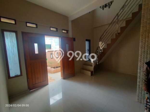 Rumah Luas Asri 5 KT Siap Huni di Buah Batu Bandung Rumah Luas Asri 5 KT Siap Huni di Buah Batu Bandung