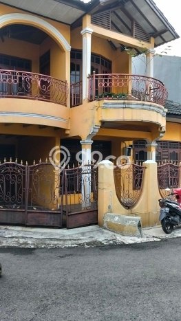Jual Rumah Eksklusif 4 KT di Buah Batu, Bandung Jual Rumah Eksklusif 4 KT di Buah Batu, Bandung