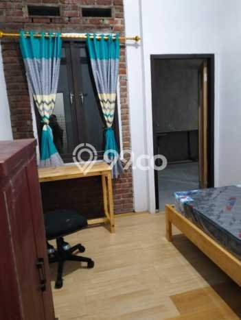 Lokasi terbaik! Rumah siap huni dikontrakkan di Bojongsoang LB 150m2 Lokasi terbaik! Rumah siap huni dikontrakkan di Bojongsoang LB 150m2
