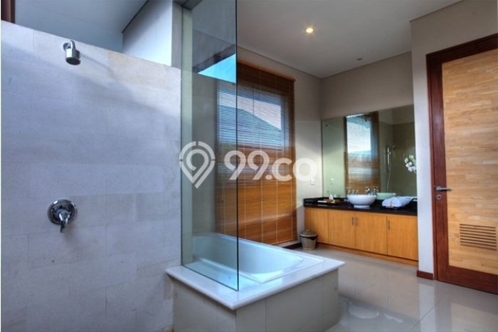 Vila Terawat di , Ukuran 256m2m², Kawasan Asri dan nyaman Vila Terawat di , Ukuran 256m2m², Kawasan Asri dan nyaman