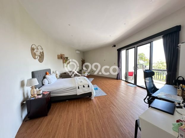 Tersedia Vila Kawasan , Dimensi 910m2m², Lingkungan Nyaman Tersedia Vila Kawasan , Dimensi 910m2m², Lingkungan Nyaman