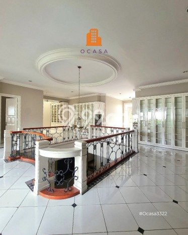 Hunian Mewah LB 1000m2 Siap Huni Desain Elegan di Pondok Indah, Jakarta Selatan Hunian Mewah LB 1000m2 Siap Huni Desain Elegan di Pondok Indah, Jakarta Selatan
