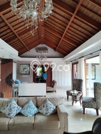 Vila Strategis di , Area 2200m2m², Area Nyaman Vila Strategis di , Area 2200m2m², Area Nyaman