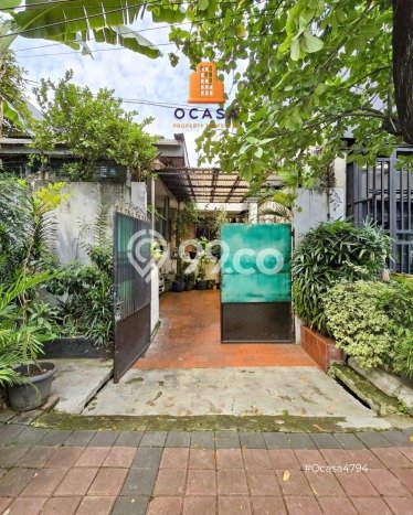 For Sale! Luxury House LT 379m2 Desain Modern di Pakubuwono For Sale! Luxury House LT 379m2 Desain Modern di Pakubuwono