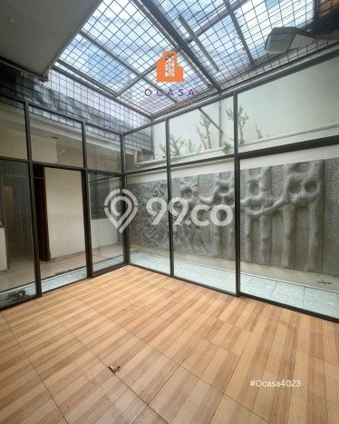 Rumah Mewah Dijual LT 353m2 di Menteng, Jakarta Pusat Rumah Mewah Dijual LT 353m2 di Menteng, Jakarta Pusat