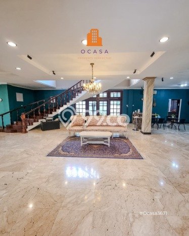 Dijual Rumah Luas Megah Dengan View Eksklusif di Pondok Indah, Jakarta Selatan Dijual Rumah Luas Megah Dengan View Eksklusif di Pondok Indah, Jakarta Selatan