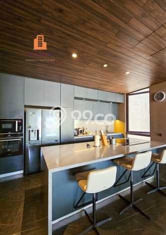 For Sale! Luxury House LT 200m2 Desain Modern di Pondok Indah For Sale! Luxury House LT 200m2 Desain Modern di Pondok Indah