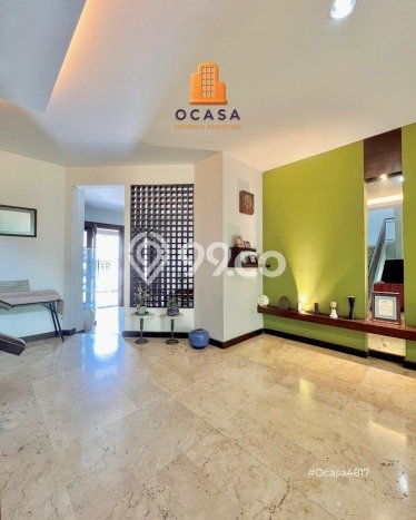 Rumah Elit Modern Tanpa Renovasi di Pondok Indah Jakarta Selatan Rumah Elit Modern Tanpa Renovasi di Pondok Indah Jakarta Selatan