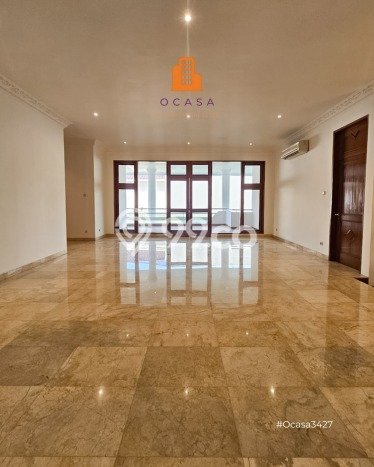 Ready to Use! Luxury House LT 719m2 Desain Modern di Permata Hijau Ready to Use! Luxury House LT 719m2 Desain Modern di Permata Hijau
