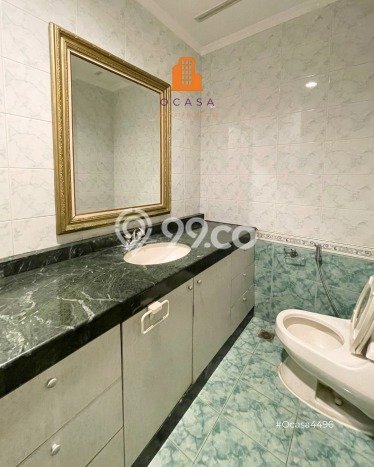 Apartemen Disewakan 3 Kamar Murah Siap Huni di Jakarta Selatan, Luas 179m2 Apartemen Disewakan 3 Kamar Murah Siap Huni di Jakarta Selatan, Luas 179m2