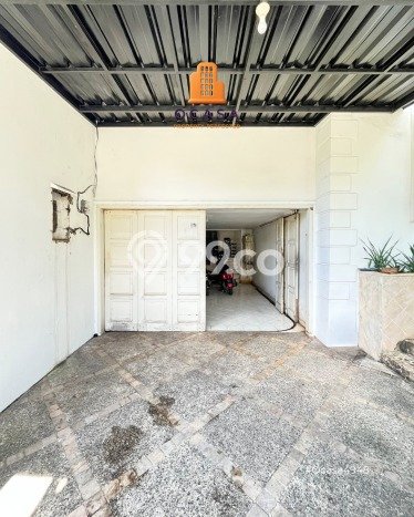 Rumah Elit Modern Siap Huni di Lebak Bulus Jakarta Selatan Rumah Elit Modern Siap Huni di Lebak Bulus Jakarta Selatan