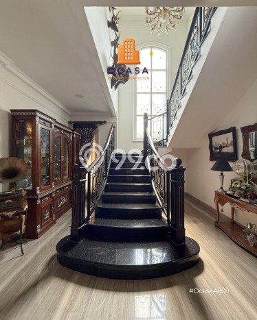 Hunian Mewah LB 1500m2 Siap Pakai Desain Elegan di Cirendeu, Jakarta Selatan Hunian Mewah LB 1500m2 Siap Pakai Desain Elegan di Cirendeu, Jakarta Selatan