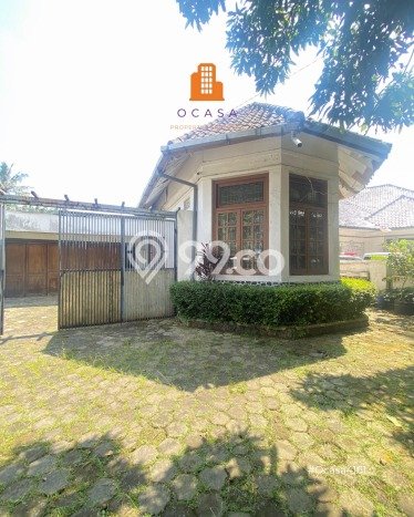 Rumah Mewah LB 184m2 Siap Pakai Desain Elegan di Wastukencana, Bandung Rumah Mewah LB 184m2 Siap Pakai Desain Elegan di Wastukencana, Bandung