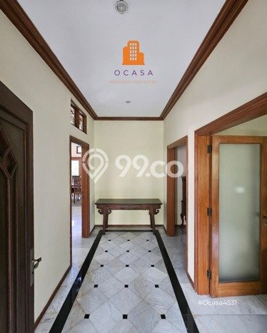 Hunian Modern dengan LT 790m2 & LB 750m2 Disewakan di Pondok Indah Hunian Modern dengan LT 790m2 & LB 750m2 Disewakan di Pondok Indah
