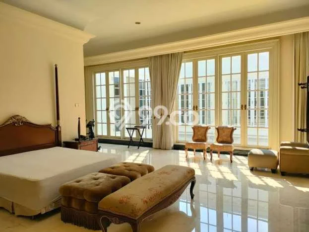 Rumah Mewah Siap Huni LT 1200m2 di Menteng, Jakarta Pusat Rumah Mewah Siap Huni LT 1200m2 di Menteng, Jakarta Pusat