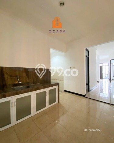 Rumah Luxury Modern Siap Huni di Senopati Jakarta Selatan Rumah Luxury Modern Siap Huni di Senopati Jakarta Selatan