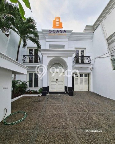 Rumah di Senopati, 3 KT, Area Berkembang Rumah di Senopati, 3 KT, Area Berkembang