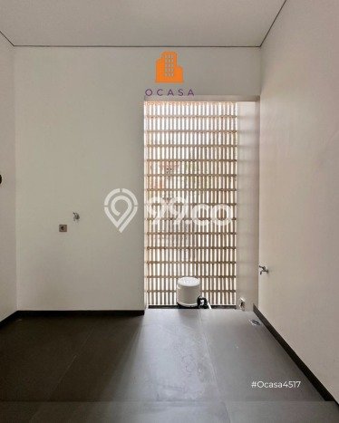 Lokasi terbaik! Rumah siap huni dikontrakkan di Menteng LB 230m2 Lokasi terbaik! Rumah siap huni dikontrakkan di Menteng LB 230m2