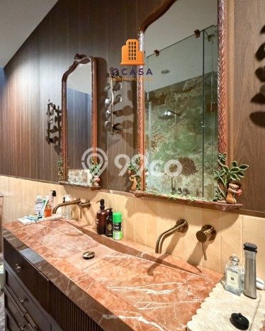 Rumah Mewah LB 405m2 Siap Huni Desain Elegan di Kemang, Jakarta Selatan Rumah Mewah LB 405m2 Siap Huni Desain Elegan di Kemang, Jakarta Selatan