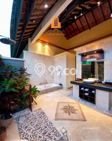 DIJUAL! Vila Kawasan , Area 735m2m², Posisi Premium DIJUAL! Vila Kawasan , Area 735m2m², Posisi Premium