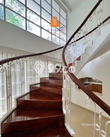 Rumah Luxury Modern Siap Huni di Ampera Jakarta Selatan Rumah Luxury Modern Siap Huni di Ampera Jakarta Selatan