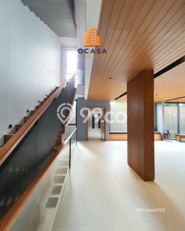 Rumah Luxury Modern Tanpa Renovasi di Kemang Jakarta Selatan Rumah Luxury Modern Tanpa Renovasi di Kemang Jakarta Selatan