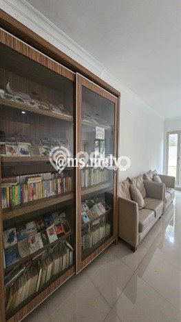 Siap Huni Hunian Elit 17 Kamar di Kebayoran Baru Dekat ke Mana Saja Siap Huni Hunian Elit 17 Kamar di Kebayoran Baru Dekat ke Mana Saja