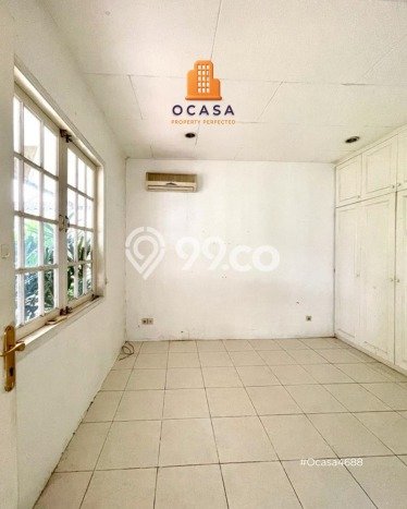 Ready to Use! Premium House LT 2300m2 Desain Modern di Kemang Ready to Use! Premium House LT 2300m2 Desain Modern di Kemang