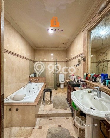 Rumah Elit LB 430m2 Siap Huni Desain Elegan di Mega Kuningan, Jakarta Selatan Rumah Elit LB 430m2 Siap Huni Desain Elegan di Mega Kuningan, Jakarta Selatan