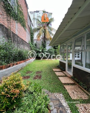 Best Deal Hunian Mewah Ideal dan Luas di Kebayoran Baru, Jakarta Selatan Best Deal Hunian Mewah Ideal dan Luas di Kebayoran Baru, Jakarta Selatan