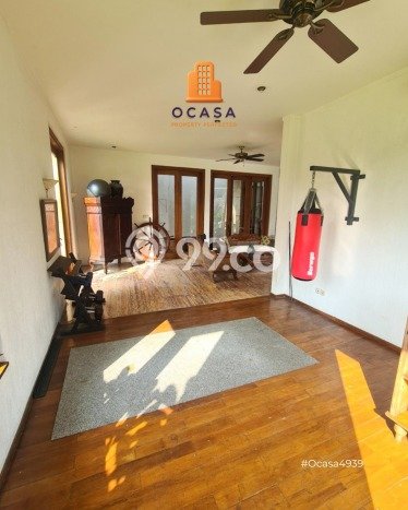 For Sale! Premium House LT 4041m2 Desain Elegan di Kemang For Sale! Premium House LT 4041m2 Desain Elegan di Kemang