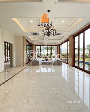 Rumah Elit Modern Tanpa Renovasi di Kemang Jakarta Selatan Rumah Elit Modern Tanpa Renovasi di Kemang Jakarta Selatan