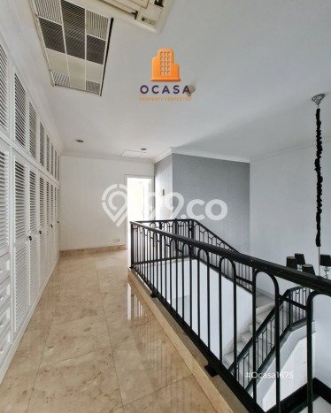 Rumah di Senopati, 3 KT, Area Berkembang Rumah di Senopati, 3 KT, Area Berkembang