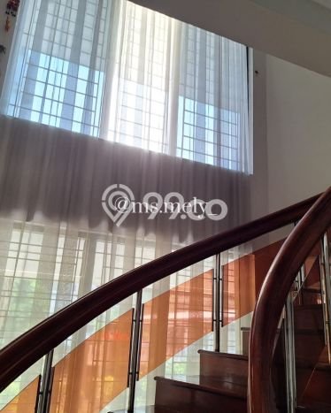 Dijual Tanah 689m2 di Simprug, Jakarta Selatan Dijual Tanah 689m2 di Simprug, Jakarta Selatan