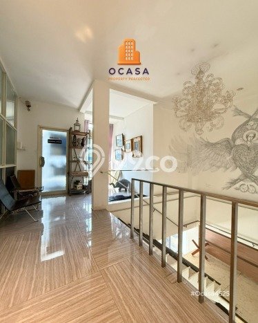 Siap Huni Rumah Mewah 4 Kamar di Kebayoran Baru Dekat ke Mana Saja Siap Huni Rumah Mewah 4 Kamar di Kebayoran Baru Dekat ke Mana Saja